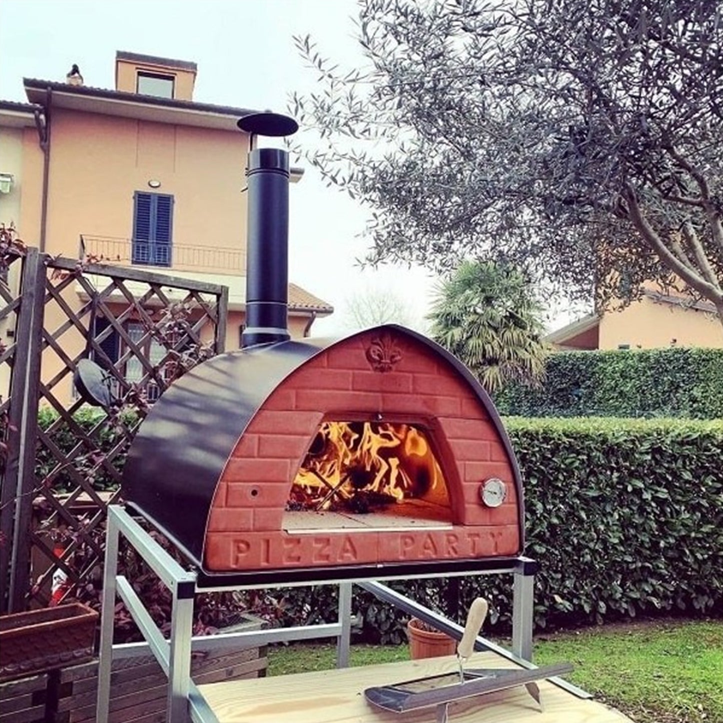 Pizza Party Pizzone Large Wood Fired Oven