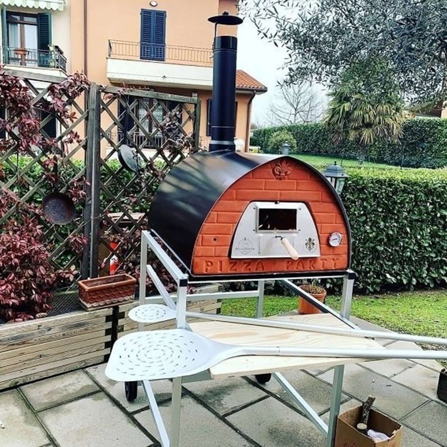 Pizza Party Pizzone 70x90 Large Wood Fired Oven